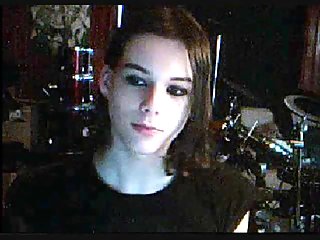 Hot emo teen shemale cam cums